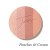 Okrągły, prasowany wielofunkcyjny bronzer do twarzy marki Jane Iredale w odcieniu Peaches &amp; Cream z wytłoczonym logo Jane Iredale. Bronzer sklada sie z czterech odcieni która są opisane słownie na grafice.