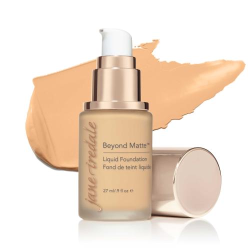 Beyond Matte Liquid Foundation posiada elegancką butelkę z szklanego, matowego materiału. Butelka jest zazwyczaj dość smukła i prosta, z precyzyjnym aplikatorem (np. pompką), co umożliwia łatwe dozowanie odpowiedniej ilości produktu.
